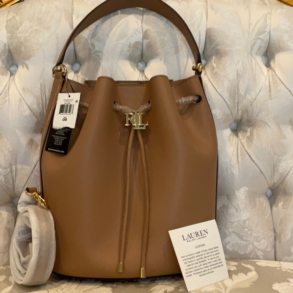 Leather Medium Andie Drawstring Bag Crafted